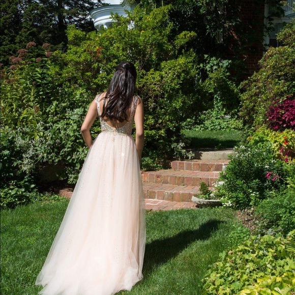 Prom/sweet 16 Dress - Picture 1 of 5